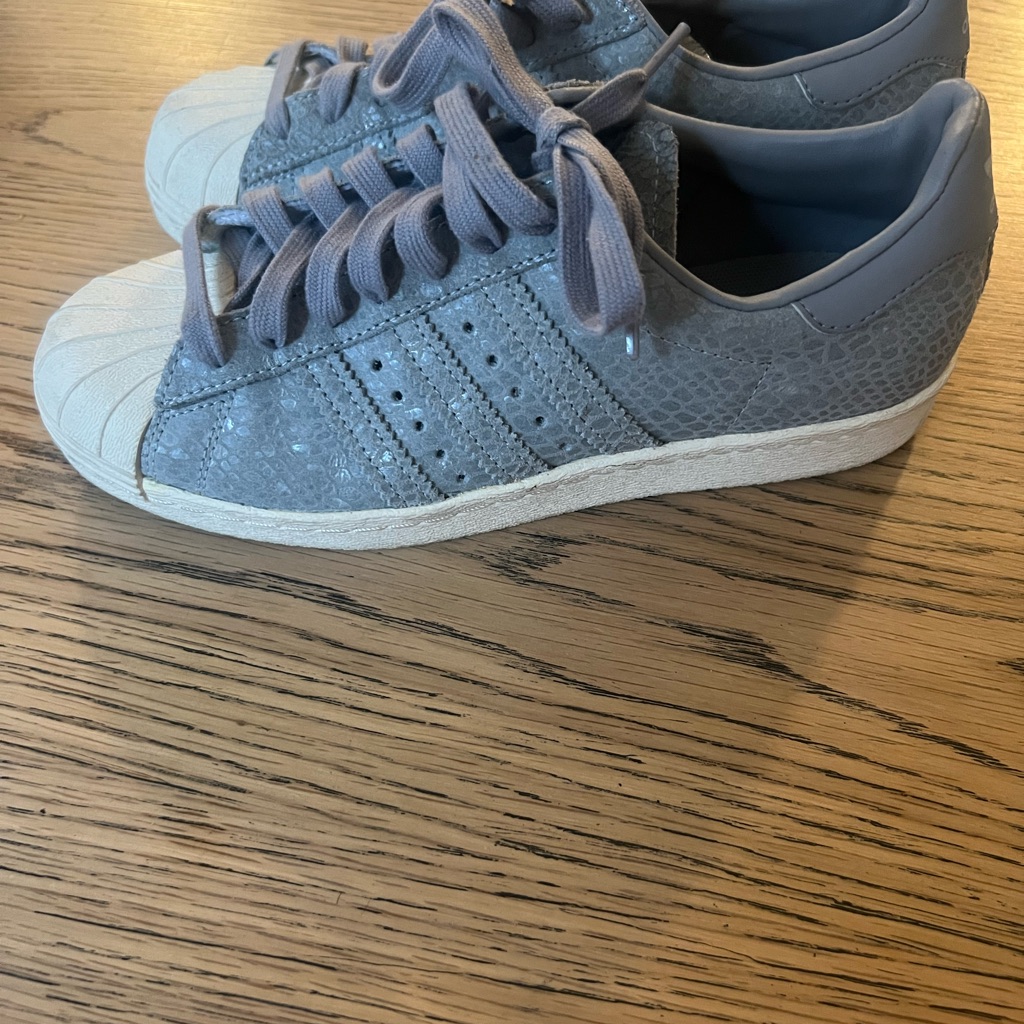 Adidas Women's Grey Sneakers